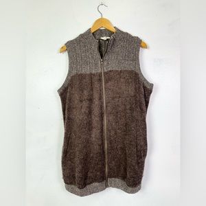 Easel Brown Zip Up Sweater Vest size Medium